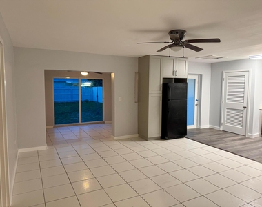 2941 Nw 195th Street - Photo Thumbnail 8