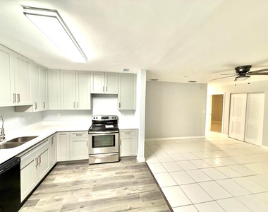 2941 Nw 195th Street - Photo Thumbnail 2