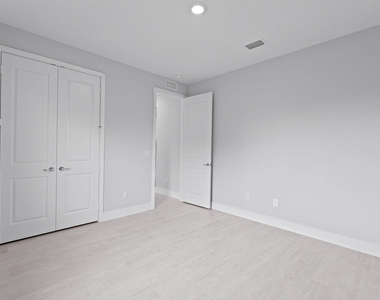 11299 42nd Road N - Photo Thumbnail 30