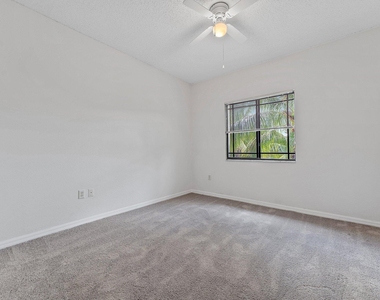 2727 Anzio Court - Photo Thumbnail 9