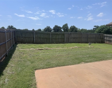 2900 Green Canyon Drive - Photo Thumbnail 14