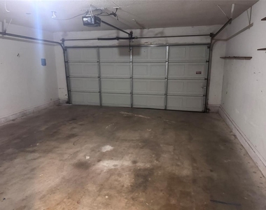 2900 Green Canyon Drive - Photo Thumbnail 13