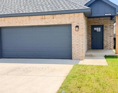 13516 Calli Court - Photo Thumbnail 15