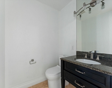 1598 Sw 5th Avenue - Photo Thumbnail 22
