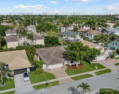1598 Sw 5th Avenue - Photo Thumbnail 34