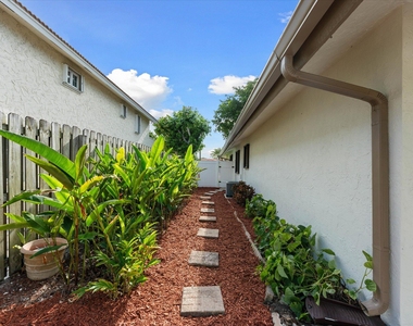 1598 Sw 5th Avenue - Photo Thumbnail 28