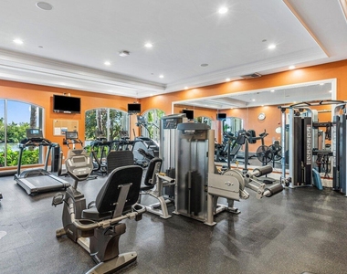 4307 Tuscany Way - Photo Thumbnail 40