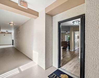 4307 Tuscany Way - Photo Thumbnail 2