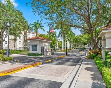 4307 Tuscany Way - Photo Thumbnail 59