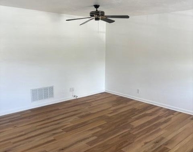 4700 N Flagler Drive - Photo Thumbnail 4