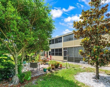 52 Kingswood C - Photo Thumbnail 20