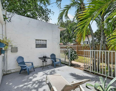 1005 Selkirk Street - Photo Thumbnail 25