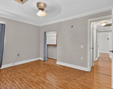 1005 Selkirk Street - Photo Thumbnail 22