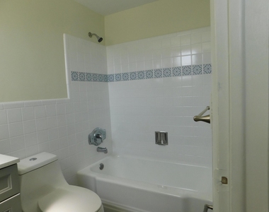 741 Hummingbird Way - Photo Thumbnail 13