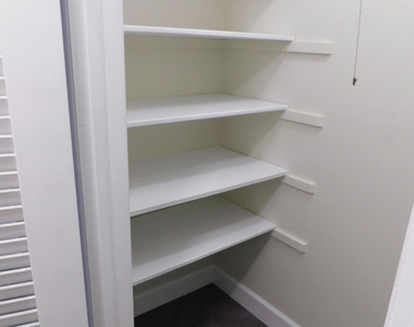 741 Hummingbird Way - Photo Thumbnail 9