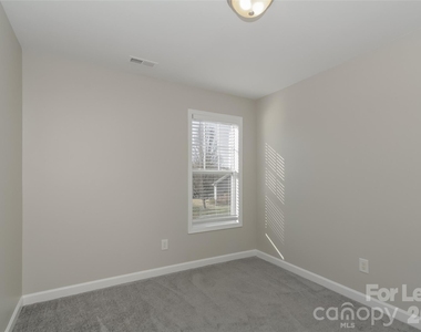 7943 Rolling Meadows Lane - Photo Thumbnail 6