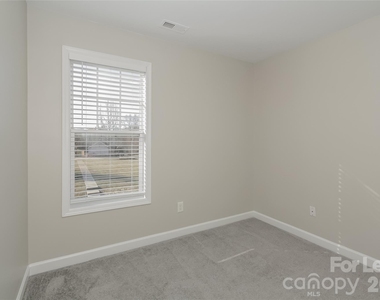 7943 Rolling Meadows Lane - Photo Thumbnail 10