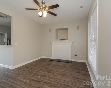 7943 Rolling Meadows Lane - Photo Thumbnail 4