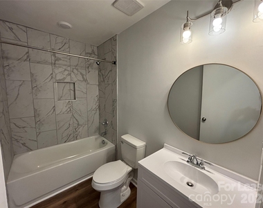 6211 Spanish Oak Road - Photo Thumbnail 21