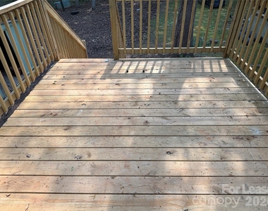 6211 Spanish Oak Road - Photo Thumbnail 26