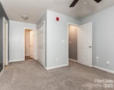 3813 Picasso Court - Photo Thumbnail 9