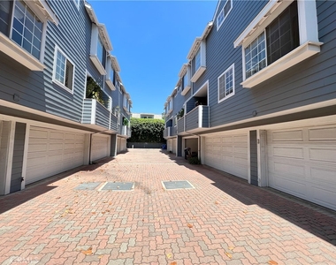 1830 Stoner Avenue - Photo Thumbnail 2