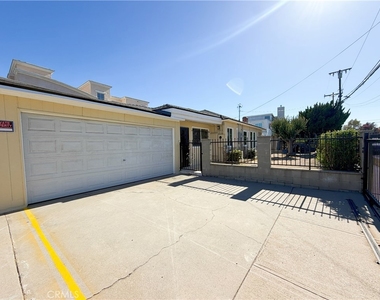 320 E Marshall Street - Photo Thumbnail 26