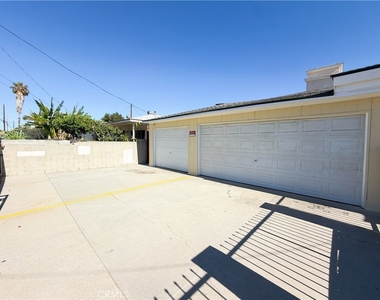 320 E Marshall Street - Photo Thumbnail 25
