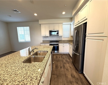 7338 Nightfall Place - Photo Thumbnail 3