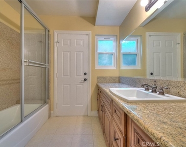16612 Park Lane Circle - Photo Thumbnail 36
