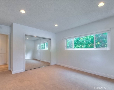 16612 Park Lane Circle - Photo Thumbnail 35