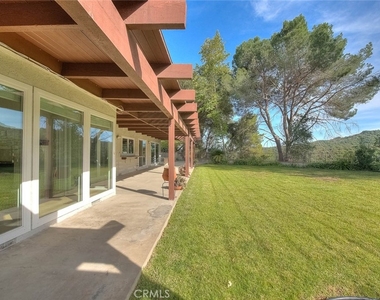 16612 Park Lane Circle - Photo Thumbnail 41