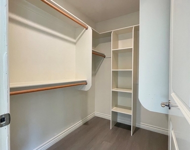 820 N Soldano - Photo Thumbnail 5