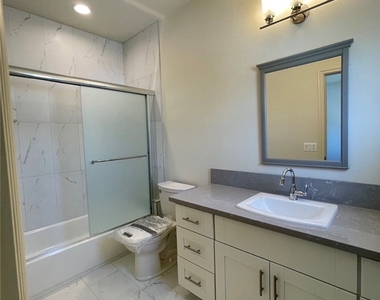 820 N Soldano - Photo Thumbnail 6