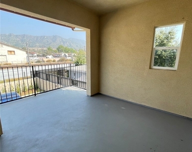 820 N Soldano - Photo Thumbnail 8