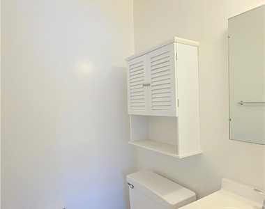 1086 Springfield Street - Photo Thumbnail 11