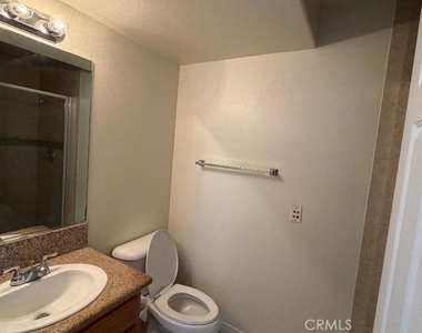 5605 Temple City Blvd. - Photo Thumbnail 15