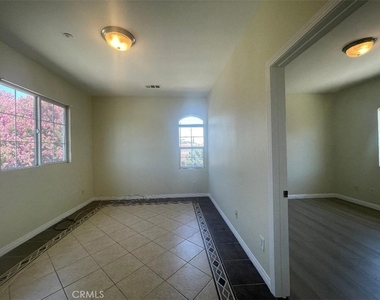 5605 Temple City Blvd. - Photo Thumbnail 6