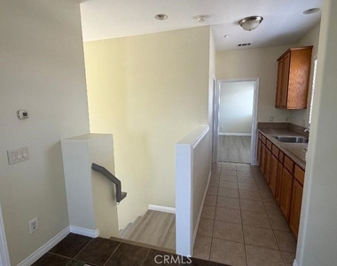 5605 Temple City Blvd. - Photo Thumbnail 18
