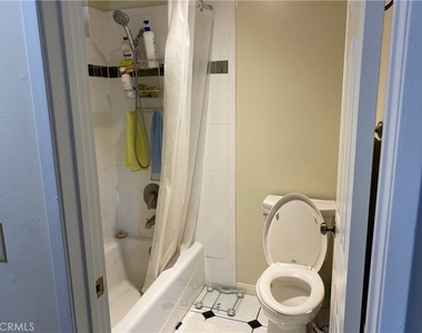 840 Bridle Drive - Photo Thumbnail 12