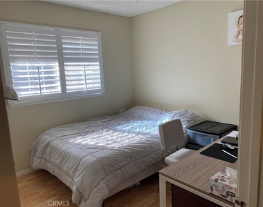 840 Bridle Drive - Photo Thumbnail 15