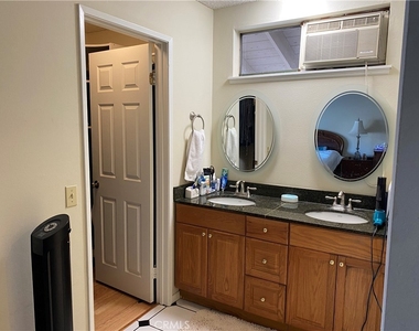 840 Bridle Drive - Photo Thumbnail 13