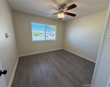 28461 Portsmouth Drive - Photo Thumbnail 12