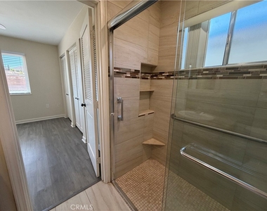 28461 Portsmouth Drive - Photo Thumbnail 7