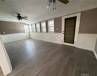 28461 Portsmouth Drive - Photo Thumbnail 5