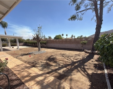 28461 Portsmouth Drive - Photo Thumbnail 17