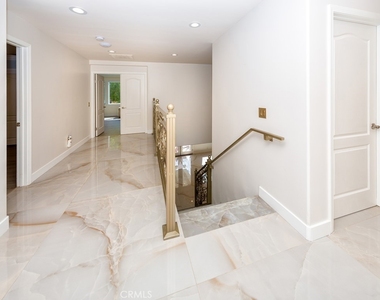 28408 Hidden Hills Drive - Photo Thumbnail 13