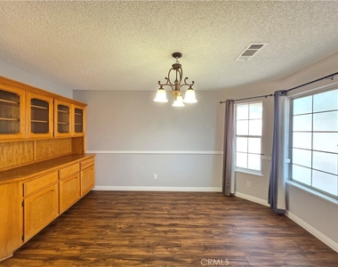 21741 Adler - Photo Thumbnail 9