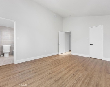 4157 Pinewood Lake - Photo Thumbnail 25