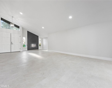 4157 Pinewood Lake - Photo Thumbnail 5